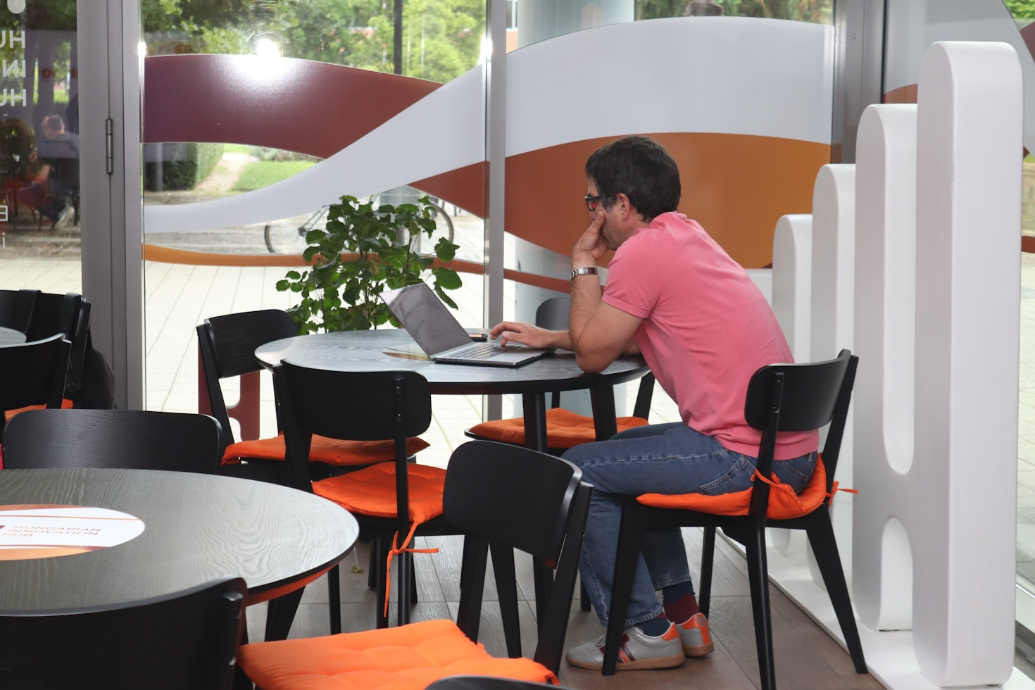 Top Strategies for Brand Success in Today’s Market
